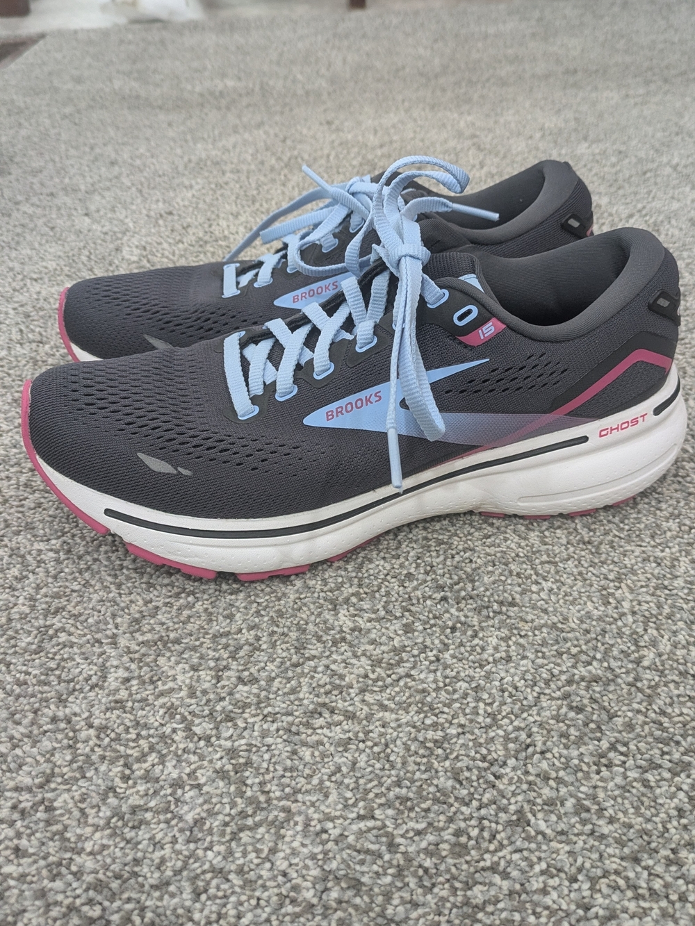 Brooks Ghost 15 Women's Running Shoes - Gray with Pink & Light Blue Size 7